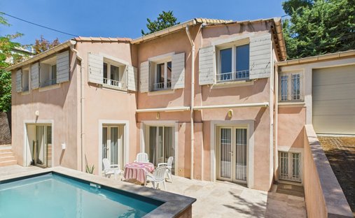 House in Grand Sud- Aix la Duranne, Aix-en-Provence, France 1
