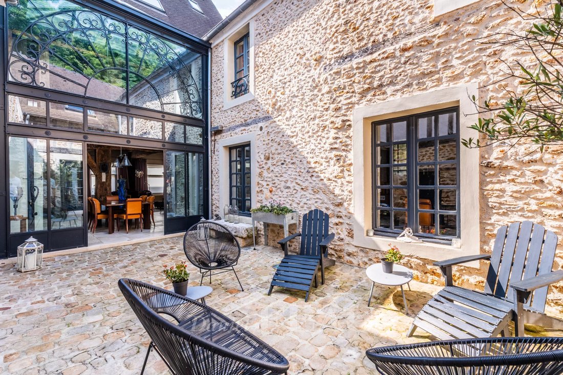 House in Montfort-l'Amaury, Ile-de-France, France 5 - 16100928