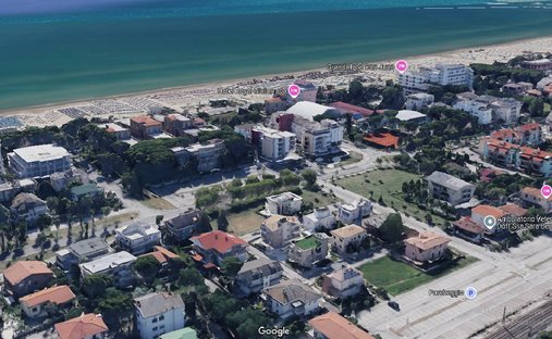 Villa in Giulianova, Abruzzo, Italy 1
