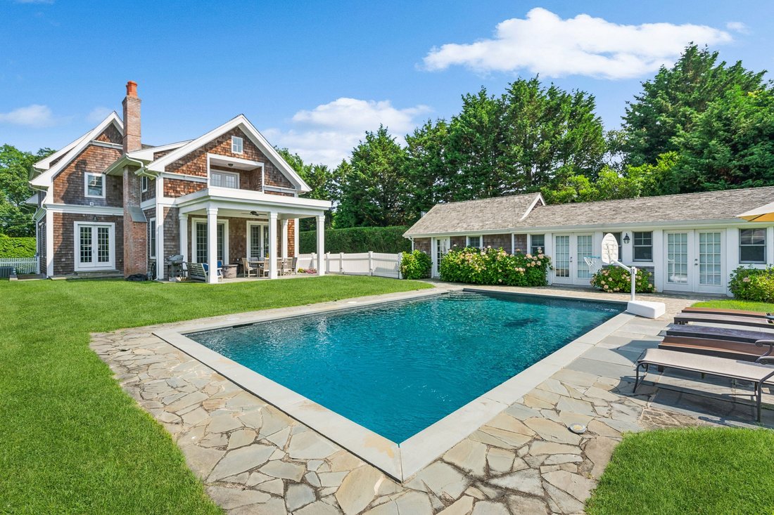 Southampton, New York, United States 1 - 16049915