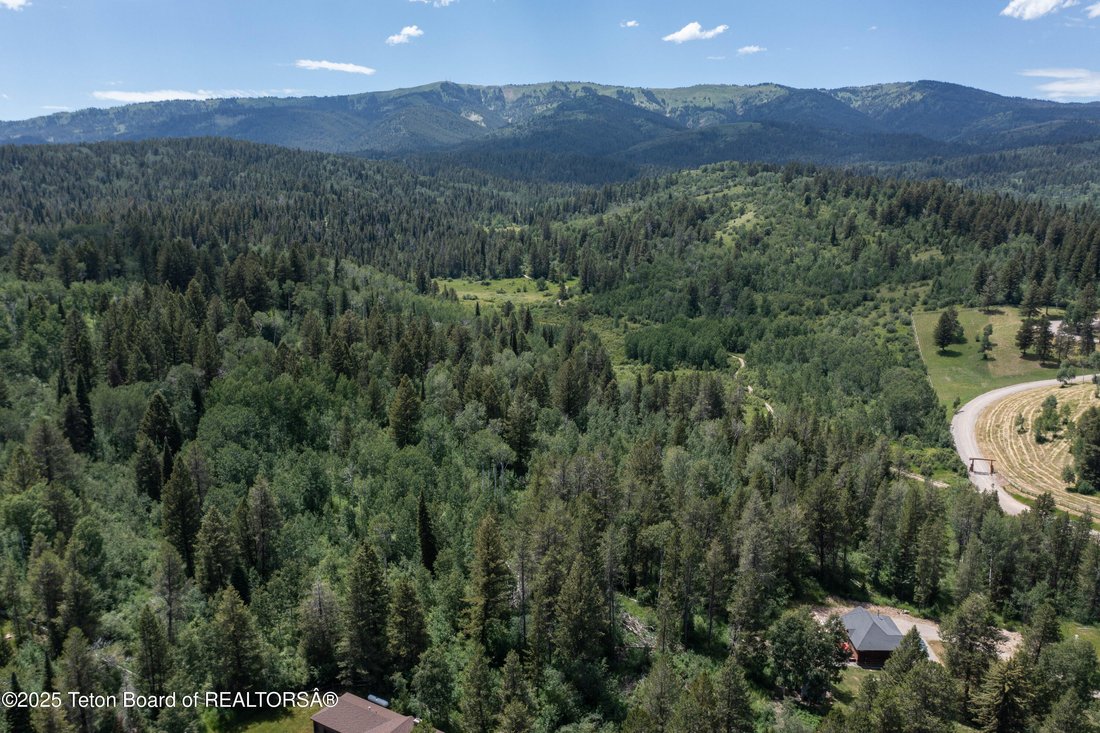 Land in Alpine, Wyoming, United States 5 - 16101773