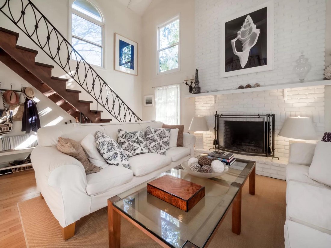 Amagansett, New York, United States 1 - 15879096