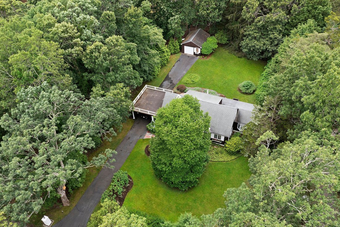 House in Southampton, New York, United States 4 - 15889401