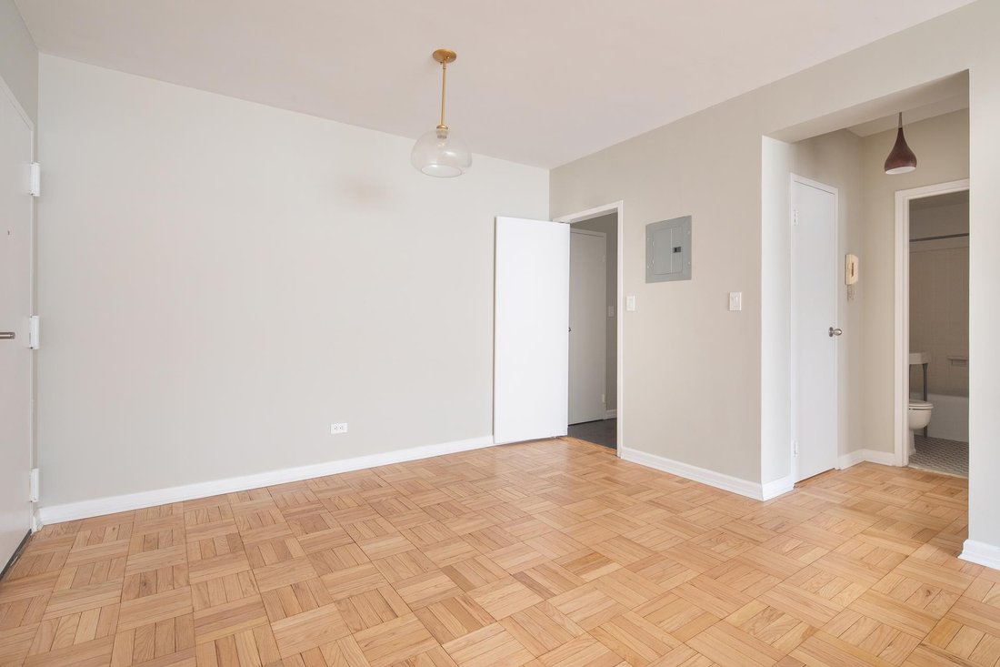 Co Op in New York, New York, United States 4 - 15799100