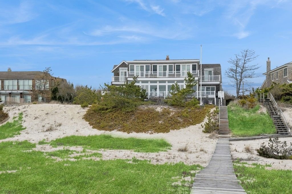 Westhampton Beach, New York, United States 3 - 15879180