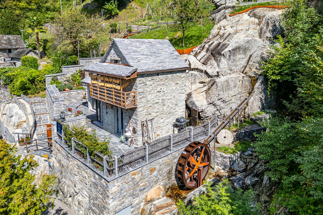 House in Verzasca, Ticino, Switzerland 1 - 16100807