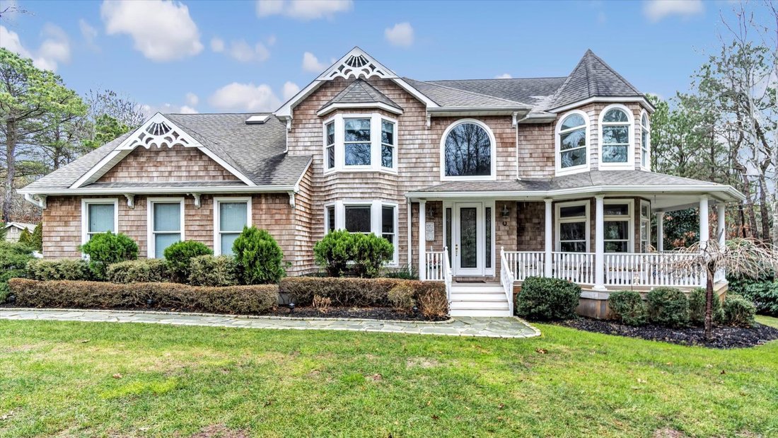 East Quogue, New York, United States 1 - 15933498