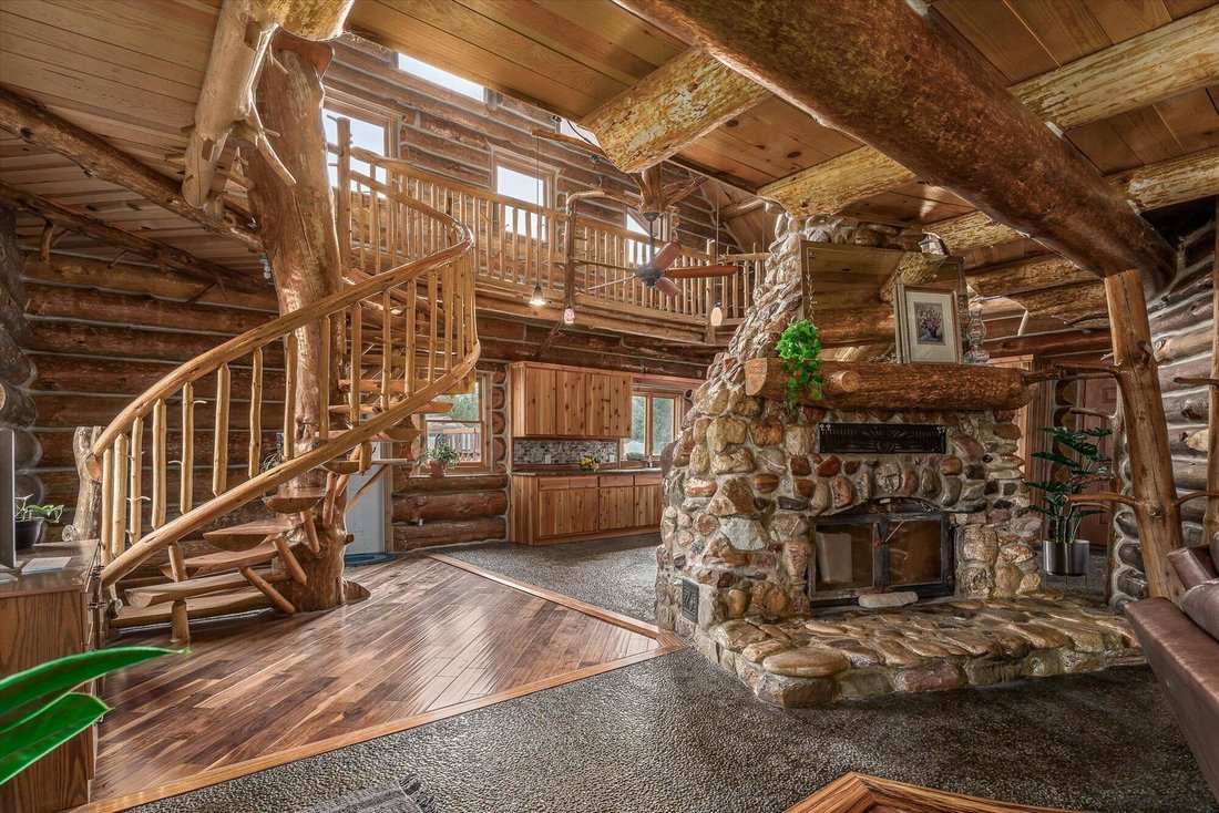 House in Springdale, Washington, United States 5 - 16101708