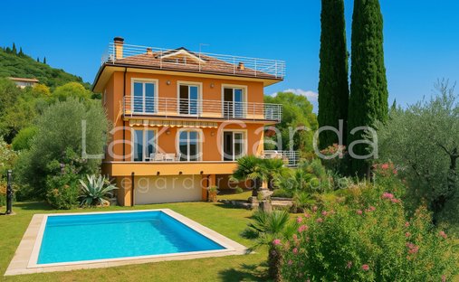Villa a Garda, Veneto, Italia 1