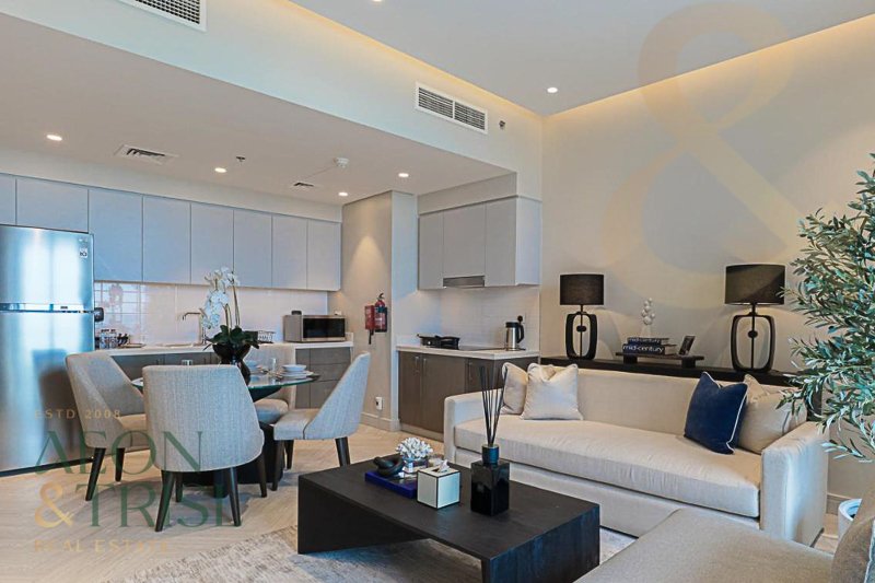 Apartment in Naif, Dubai, United Arab Emirates 2 - 16102444
