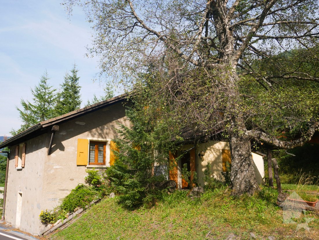 Grand Chalet Familial à 2 Minutes De La Fouly !