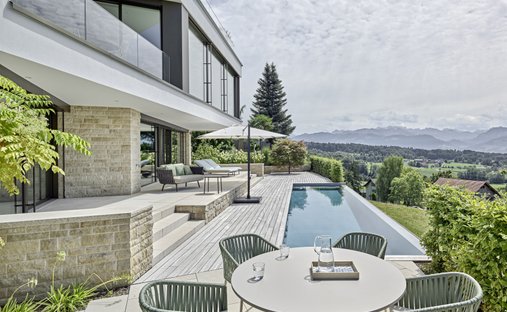 House in Hinwil, Zurich, Switzerland 1