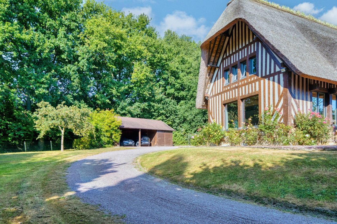 House in Pont-l'Évêque, Normandy, France 3 - 16103394