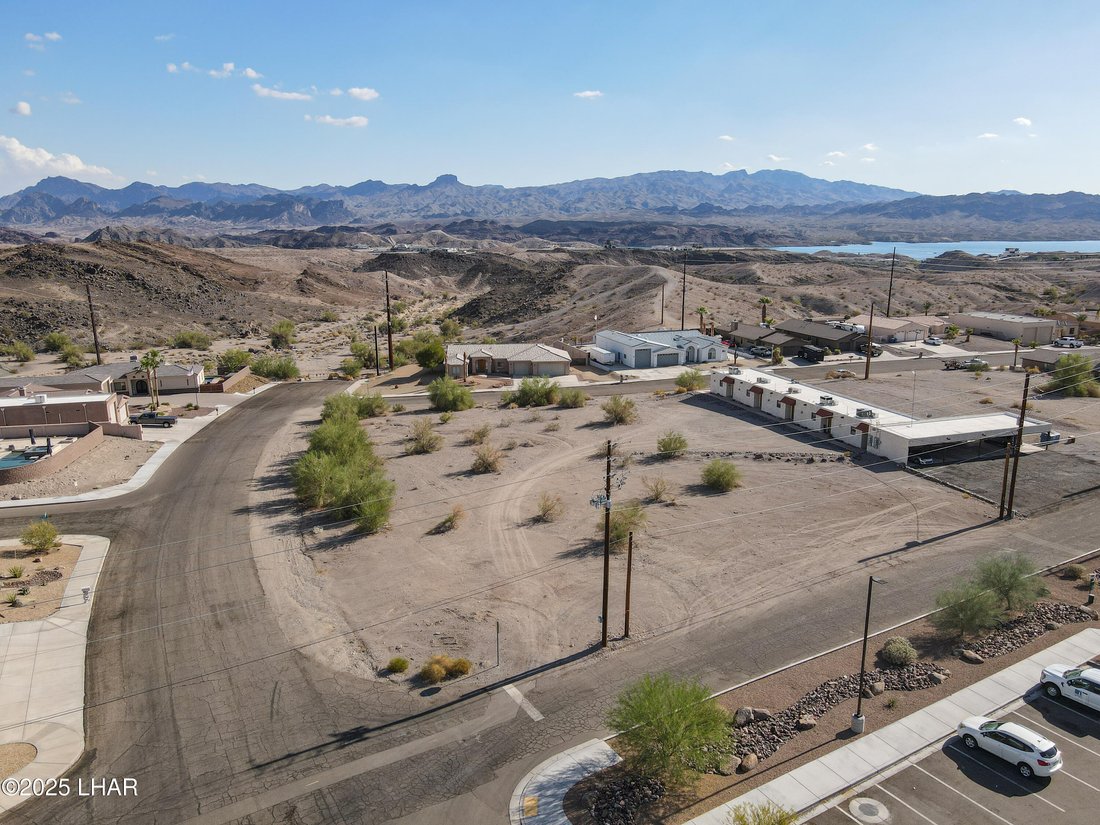 Land in Lake Havasu City, Arizona, United States 2 - 16100286