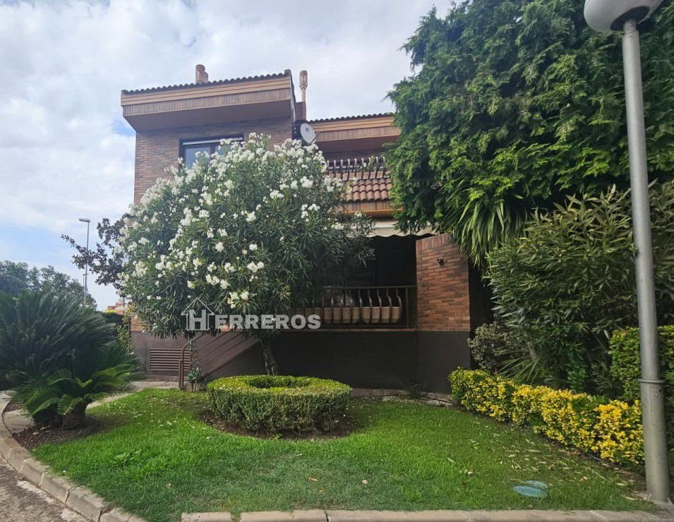 Residenza a Logroño, La Rioja, Spagna 2 - 16103518