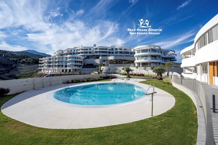 Apartment in La Quinta, Benahavis, Andalusia 2 - 16103512