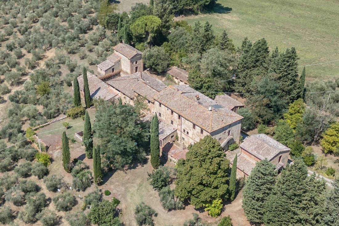 House in Castelnuovo Berardenga, Tuscany, Italy 1 - 16103637