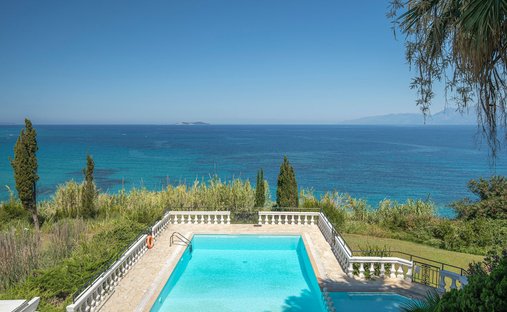 Casa in Northern Corfu, Peloponnese, Western Greece and the Ionian, Grecia 1