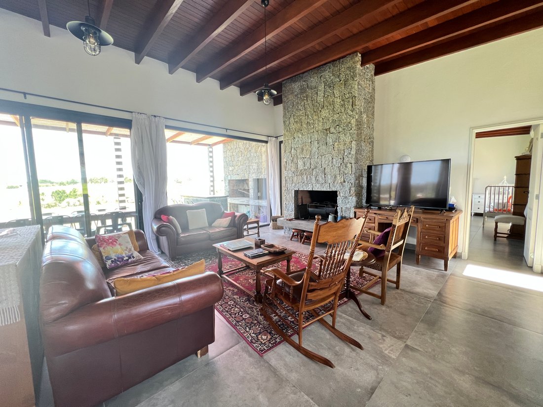 House in Chacras del Golf, Maldonado Department, Uruguay 2 - 16103712
