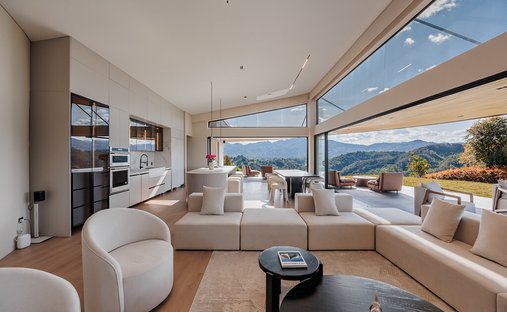 Villa in Medell�n, Antioquia, Colombia 1