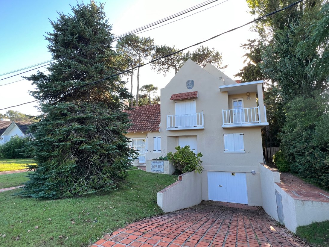 House in Punta del Este, Maldonado Department, Uruguay 2 - 16103707