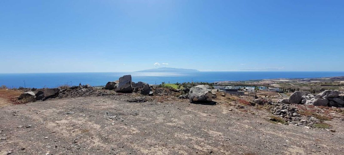 Land in Guia de Isora, Canary Islands, Spain 5 - 16104782