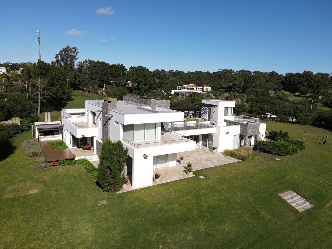 House in El Chorro, Maldonado Department, Uruguay 2 - 16103709