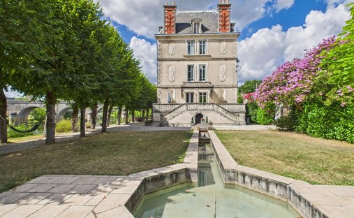 House in Nord, Saint-Astier, France 1