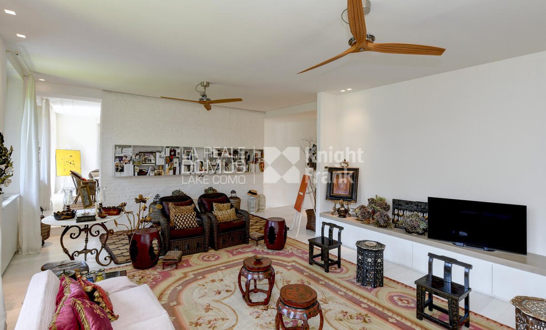 Apartment in Sagnino-Tavernola-Monte Olimpino, Como, Lombardy 3 - 16103838