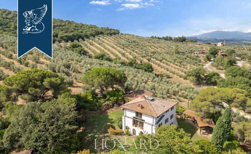Villa in Castiglione del Lago, Umbrien, Italien 1