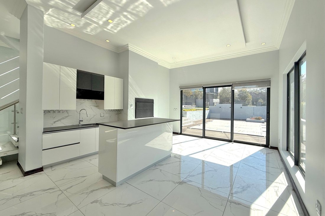 House in Riverglen, Gauteng, South Africa 4 - 16106808