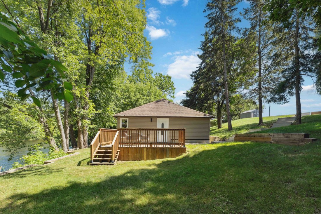 House in Ottawa, Ontario, Canada 1 - 16103796