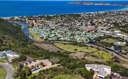 Land in Plettenberg Bay, Western Cape, South Africa 1