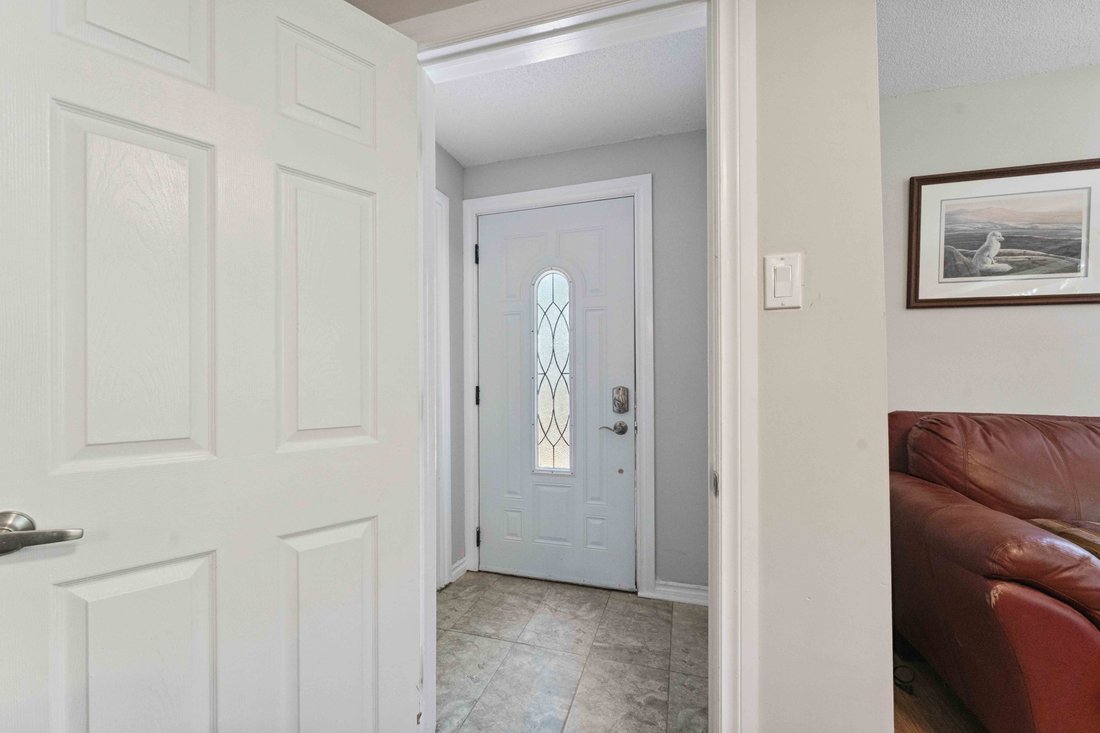 House in Ottawa, Ontario, Canada 3 - 16103796