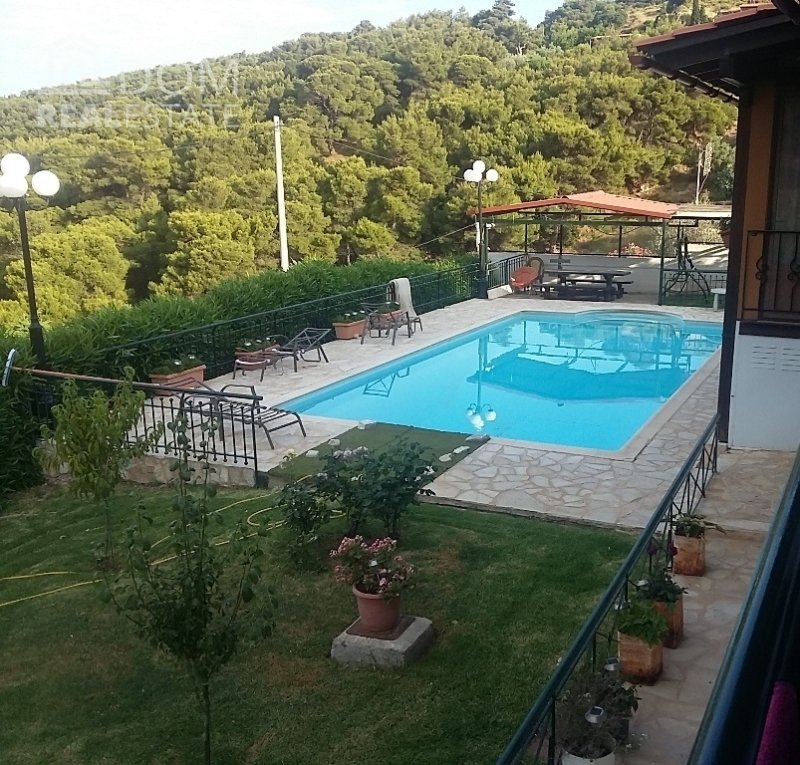 House in Kouvaras, Attica, Greece 1 - 16105116