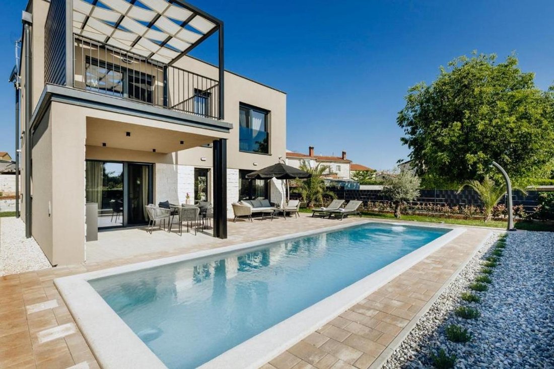Villa in Tar, Istria County, Croatia 2 - 16105480