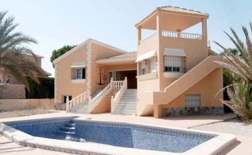 Villa in La Manga del Mar Menor, San Javier, Región de Murcia 1