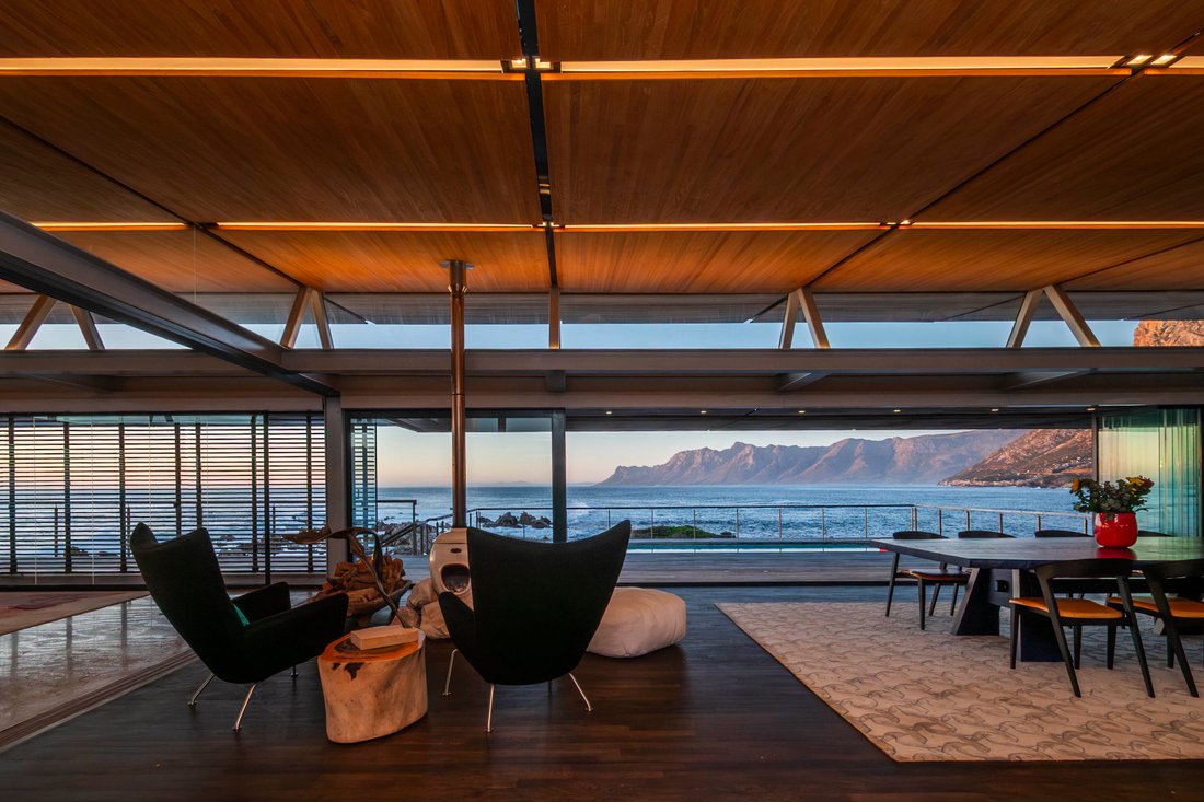Country House in Rooi-Els, Western Cape, South Africa 1 - 16106149