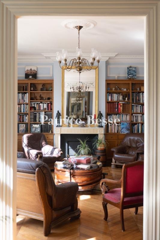 A Whisper of Empire: Napoleon’s Neighbor in Compiègne’s Golden Light
