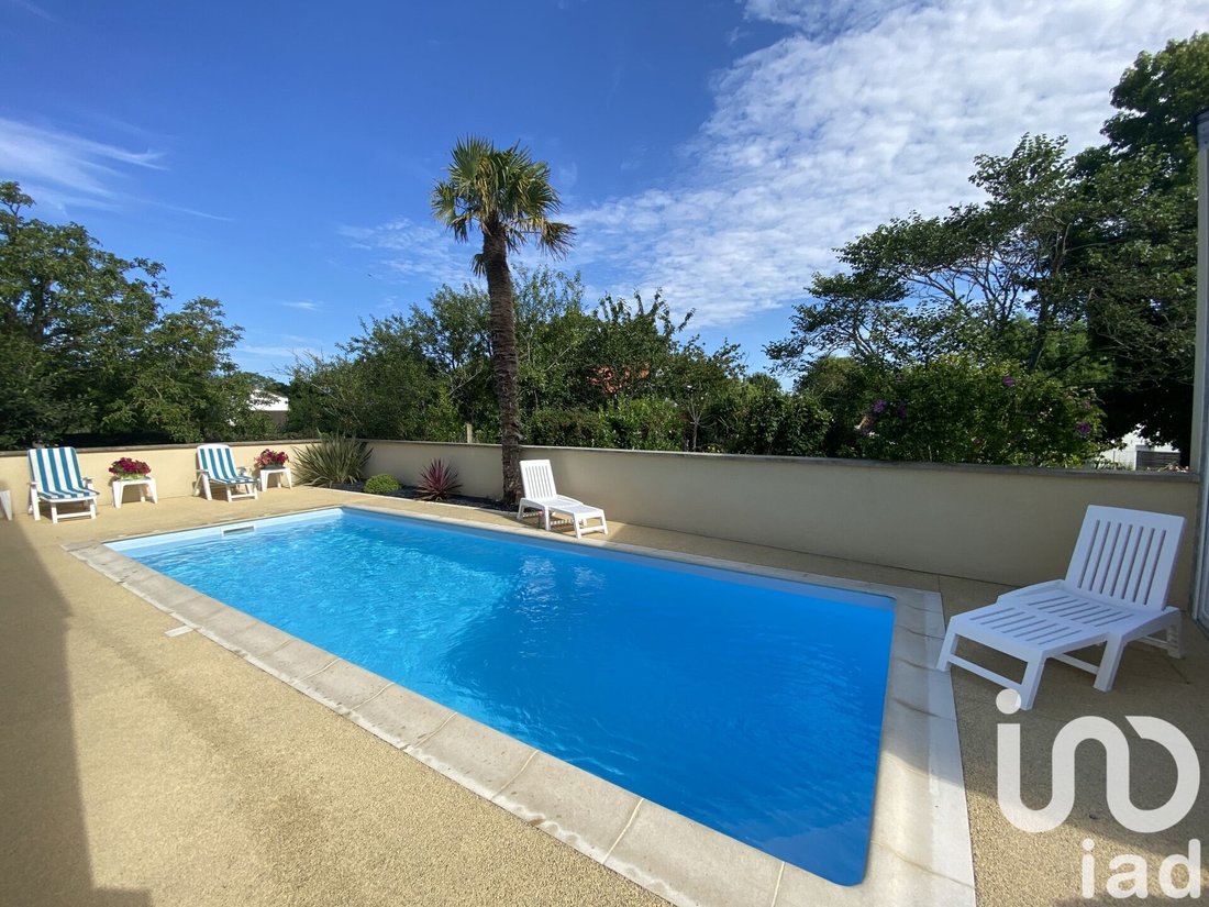 House in Saint-Mathurin, Pays de la Loire, France 2 - 16104905