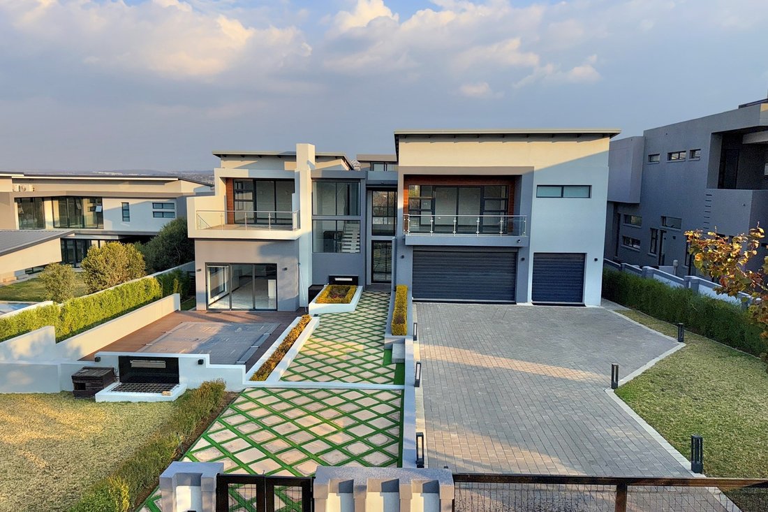 House in Riverglen, Gauteng, South Africa 1 - 16106808