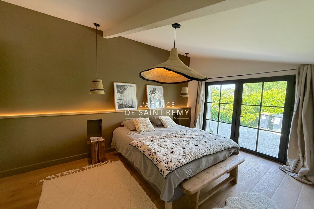 Villa in Saint-Rémy-de-Provence, Provence-Alpes-Côte d'Azur, France 5 - 16105488