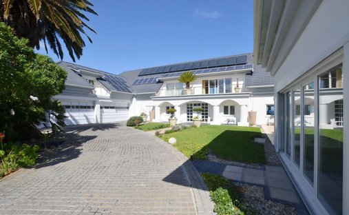 House in Yzerfontein, Western Cape, South Africa 1