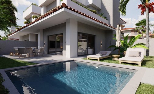 Villa in San Miguel de Abona, Canary Islands, Spain 1