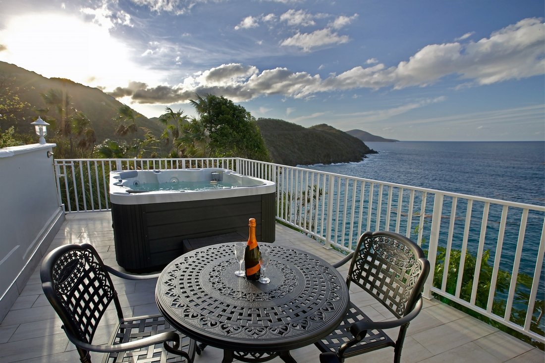 House in Anna's Retreat, St. Thomas, U.S. Virgin Islands 3 - 16103998
