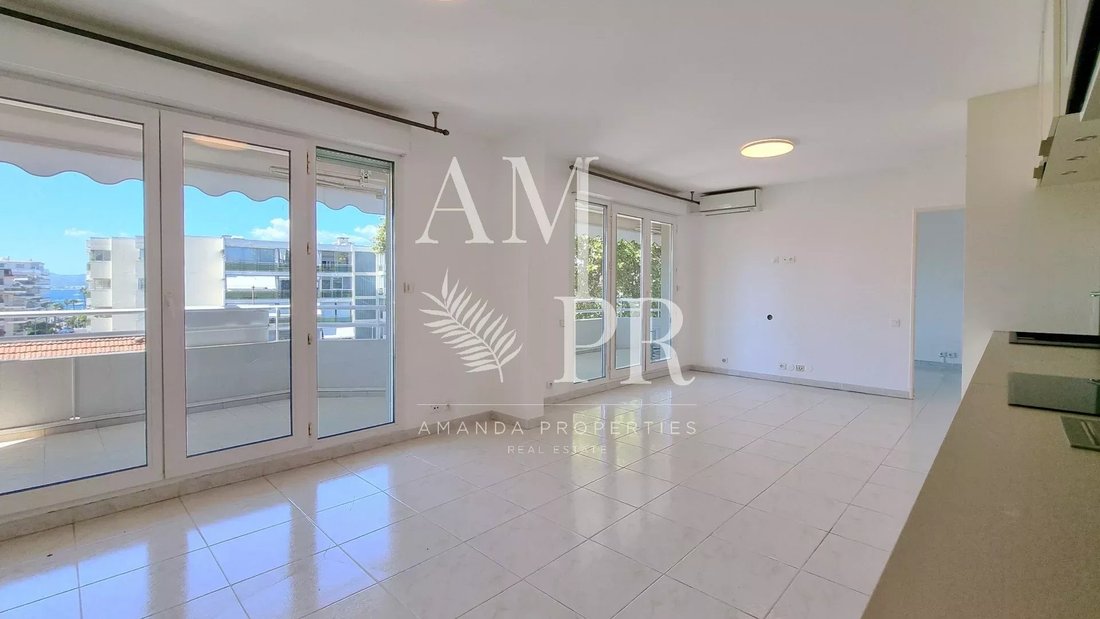 Apartment in Cannes, Provence-Alpes-Côte d'Azur, France 2 - 15875600