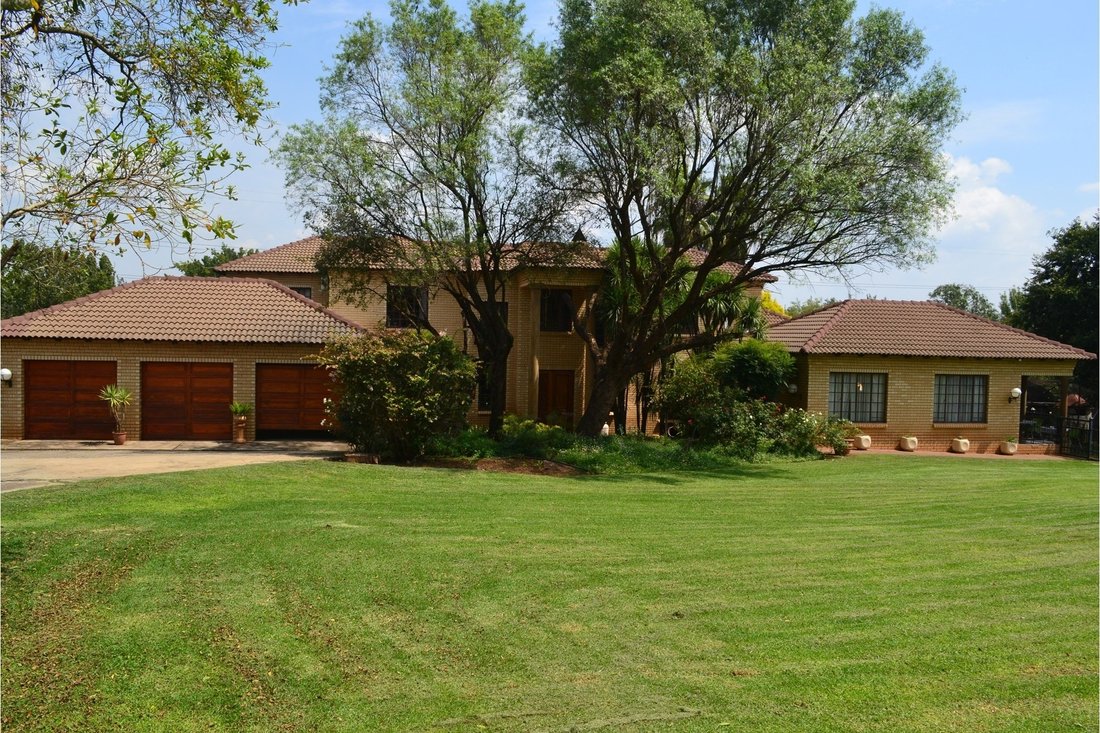 House in Raslouw AH, Gauteng, South Africa 1 - 16106421