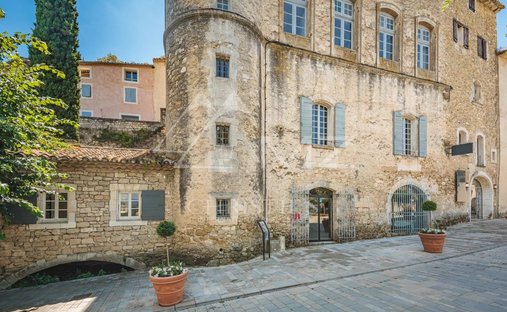 House in Ménerbes, Provence-Alpes-Côte d'Azur, France 1