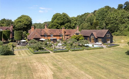 House in Buckinghamshire, England 1