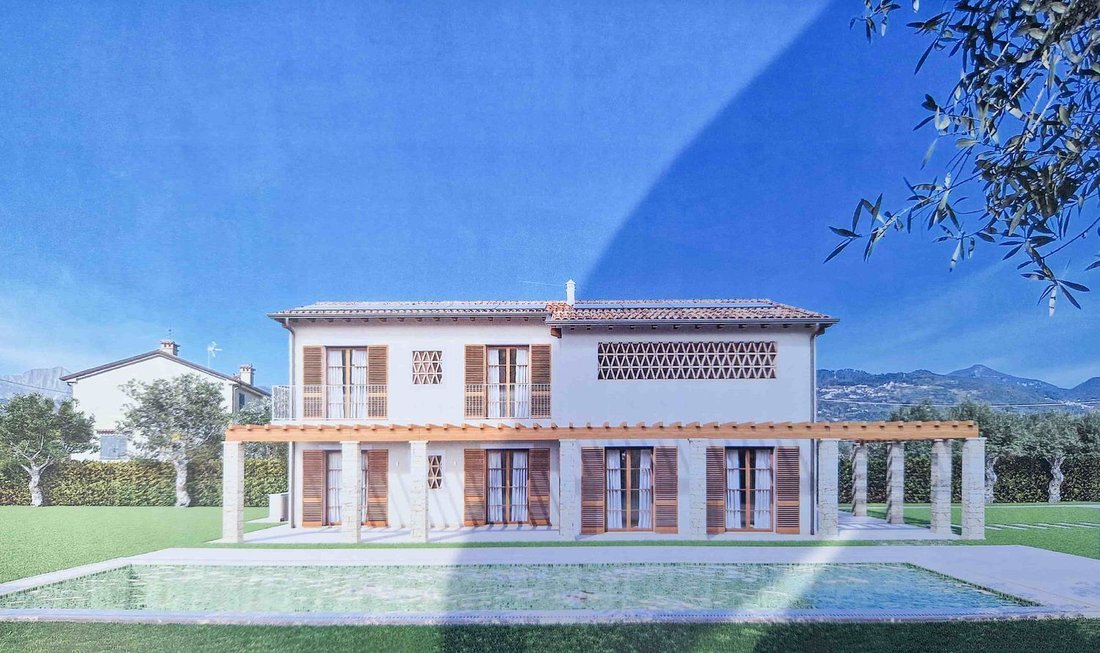 House in Caranna-Vaiana, Forte dei Marmi, Tuscany 1 - 16105143